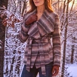 NWT JACK by BB Dakota Brown Striped Wrap Tie Belt Wide Shawl Cabincore Jacket M